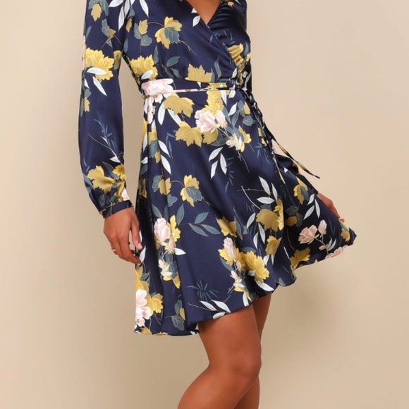 Lulus Love Is Life Navy Blue Floral Print Satin Wrap Dress - Size L - Picture 3 of 3